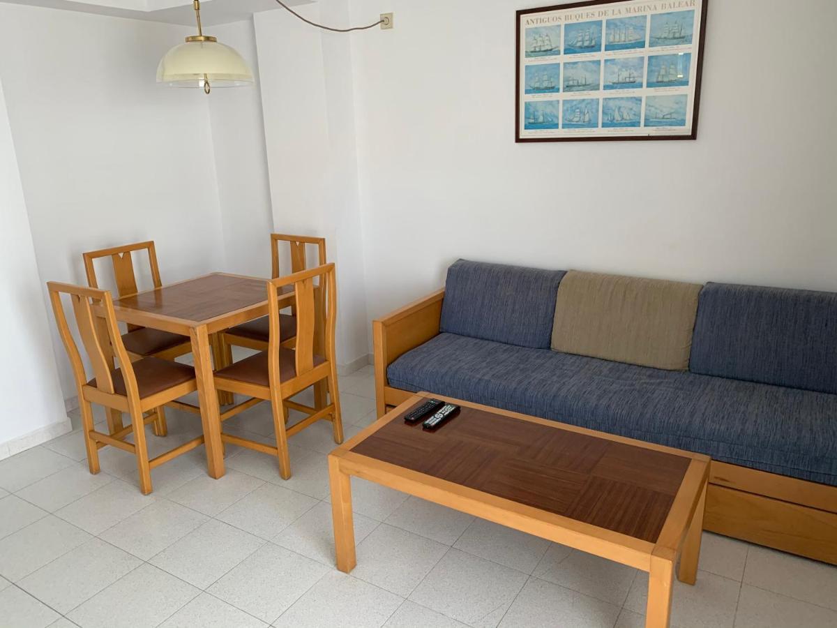 Apartamentos Marina Port de Pollença Exteriör bild